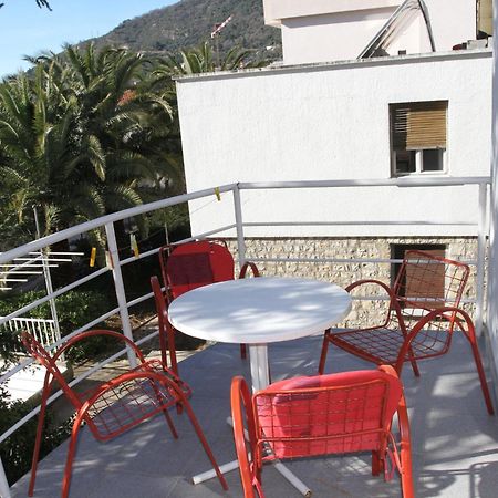 Apartments Popovic Petrovac Eksteriør bilde
