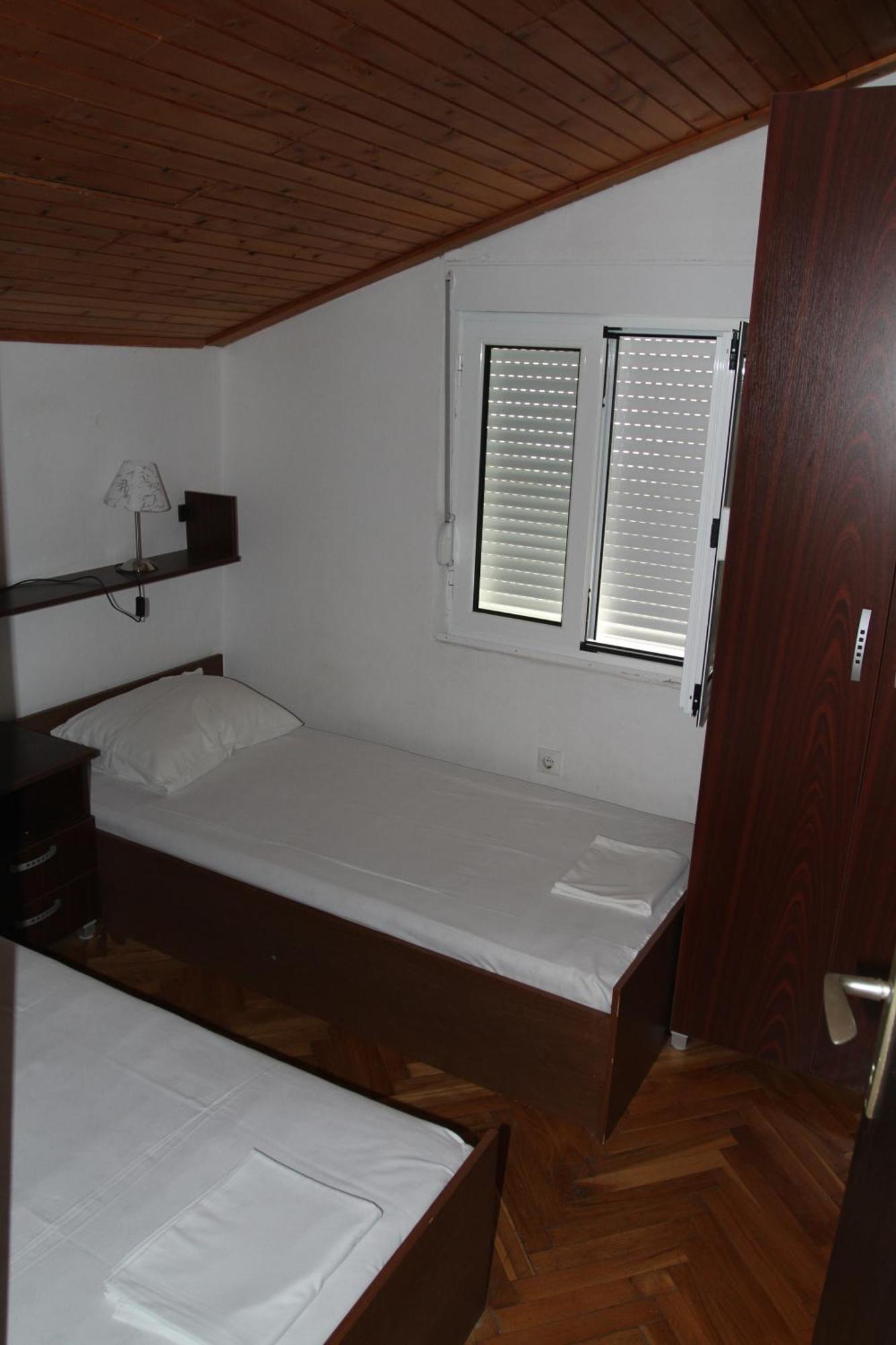 Apartments Popovic Petrovac Eksteriør bilde