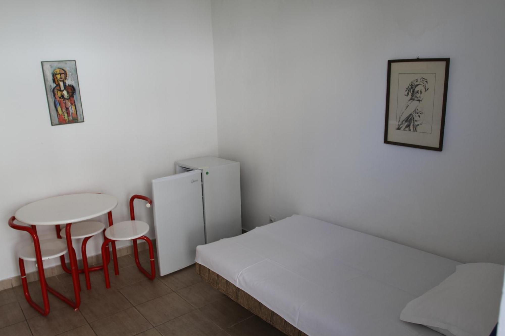 Apartments Popovic Petrovac Eksteriør bilde